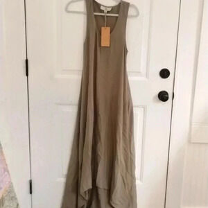 T&S by Thread & Supply Ladies Sleeveless Green Size S NWT